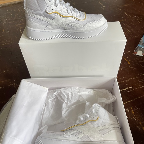 Dual Court Mid II Reebok x Victoria Beckham Sneakers - Picture 4 of 5